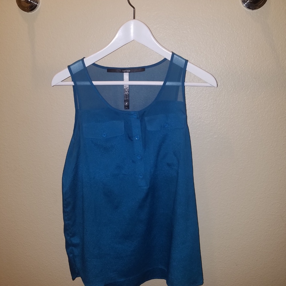 Super cute blue work-blouse